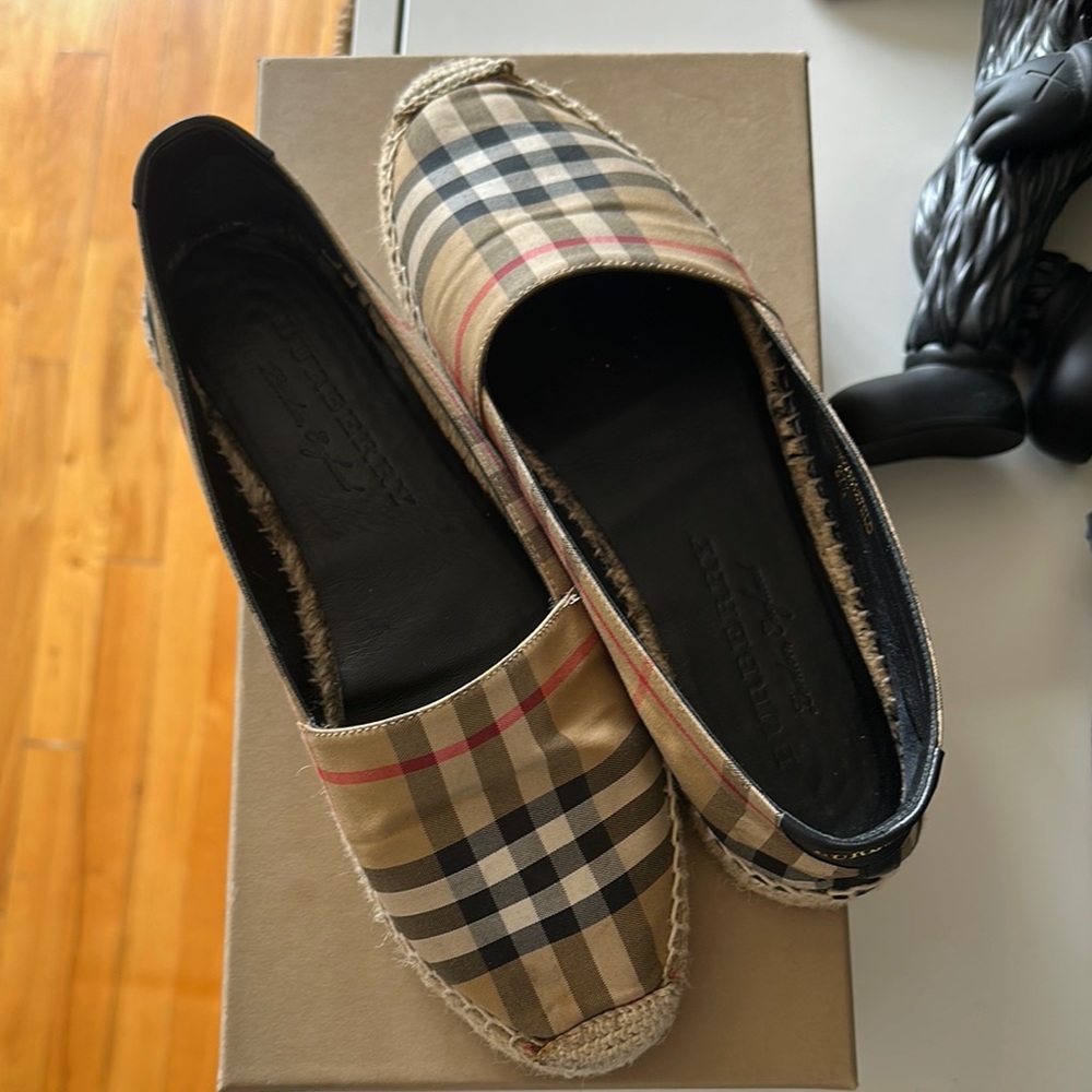 Burberry Tan and Black Espadrilles with Signature Style